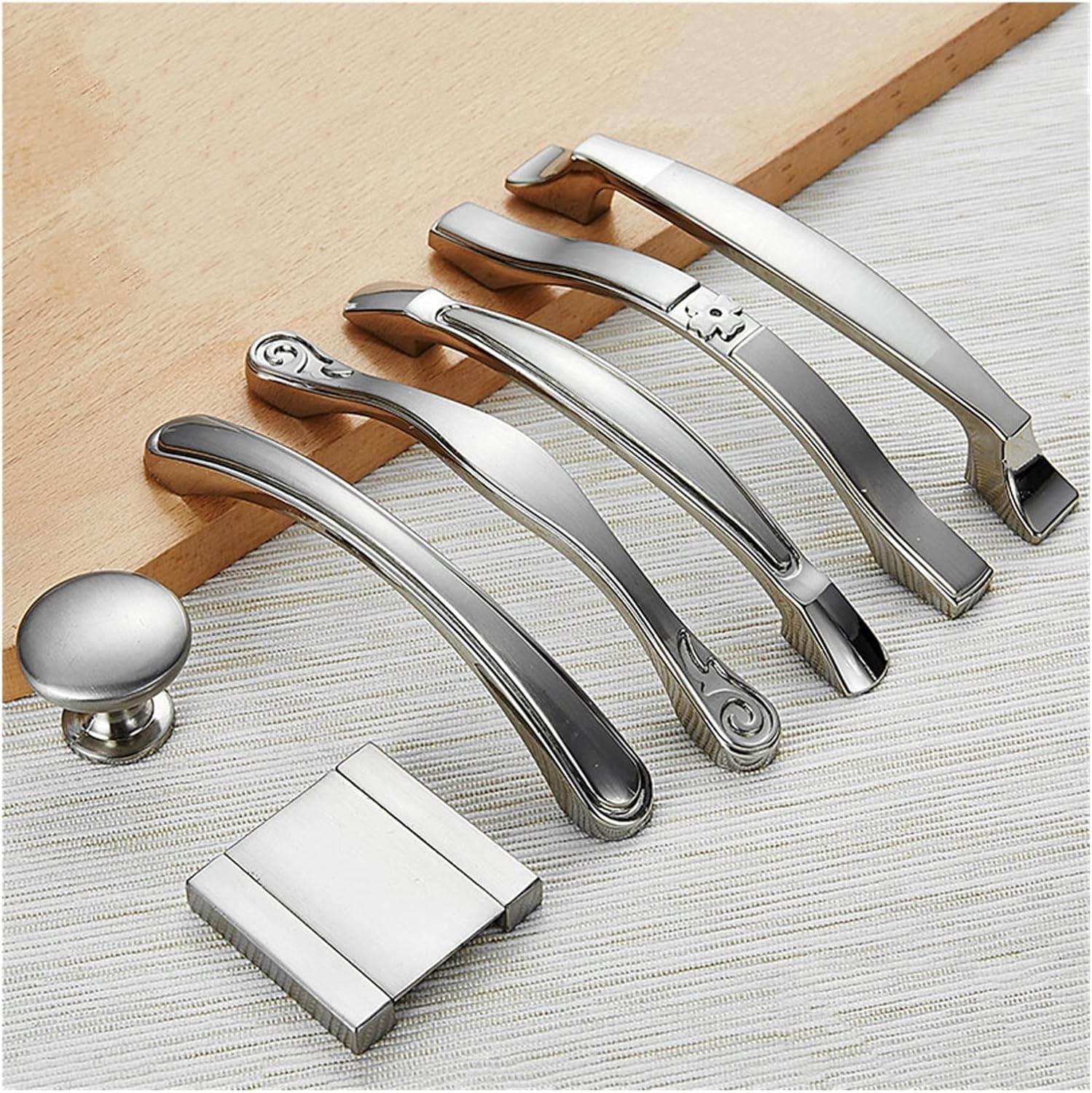 Cabinet & Drawer Hardware