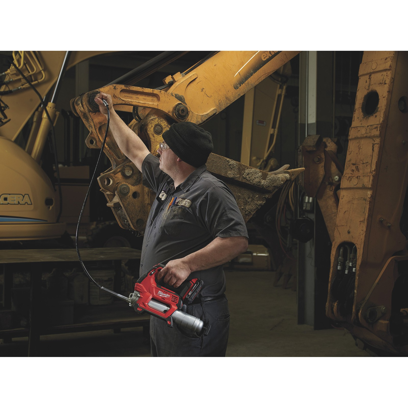 milwaukee-grease-gun-replacement-hose-with-coupler-48inl-model-49-16-2647-49162647-milwaukee