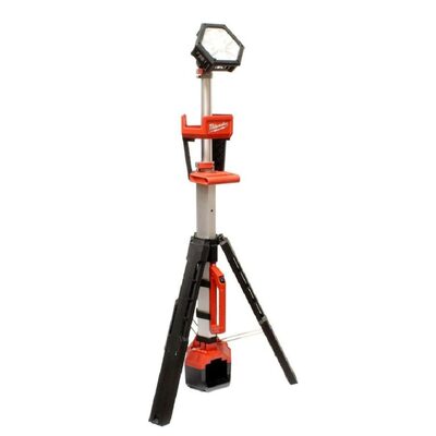 Milwaukee Tool 2500 Lumen M18 ROCKET Dual Power Tower Light